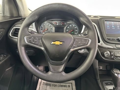 Used 2018 Chevrolet Equinox LT image 19