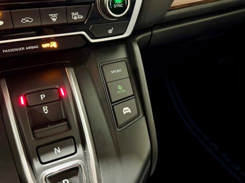 Used 2020 Honda CR-V Touring image 22