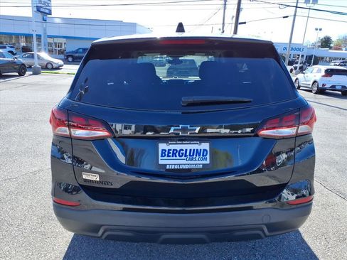 Used 2023 Chevrolet Equinox LS w/ LS Convenience Package image 5