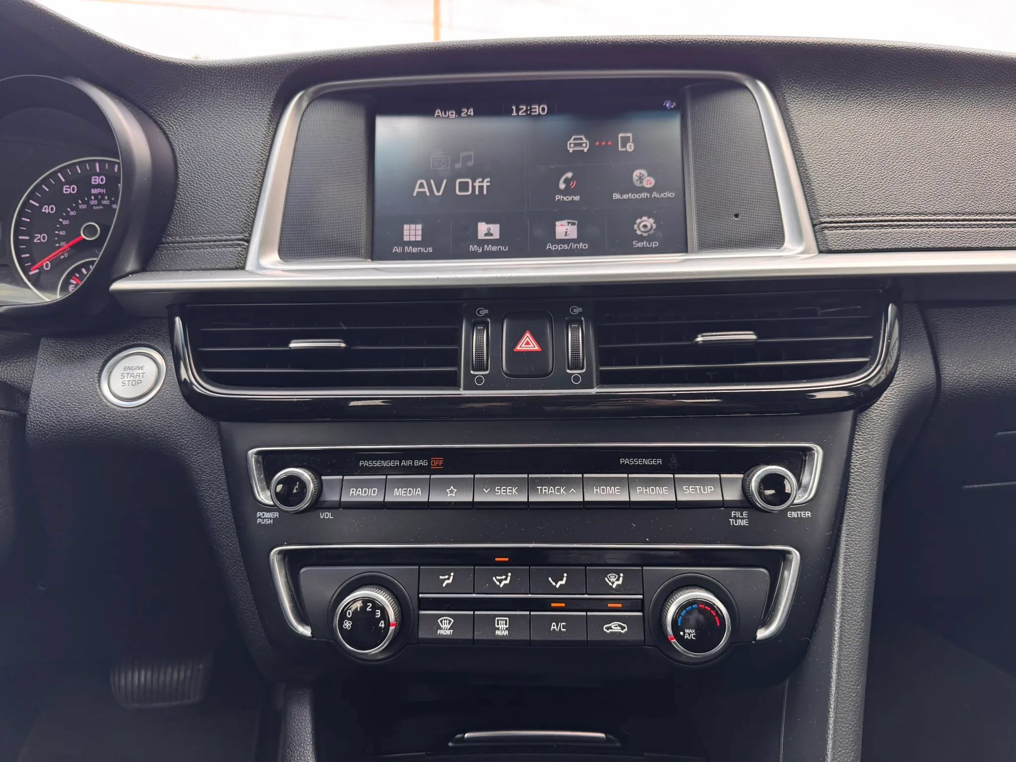 Used 2020 Kia Optima S FWD image 15