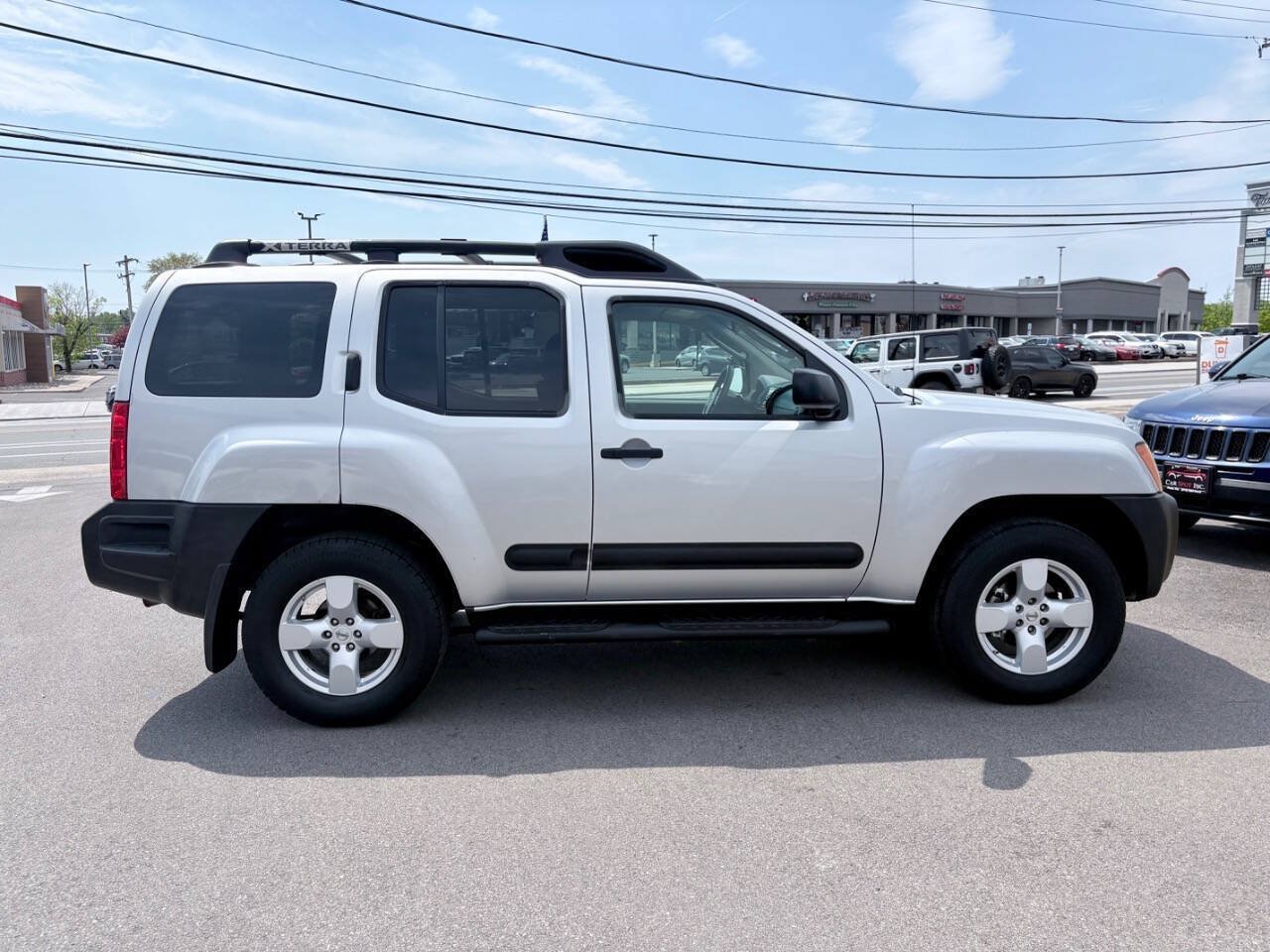 Used 2005 Nissan Xterra SE AWD/4WD image 7