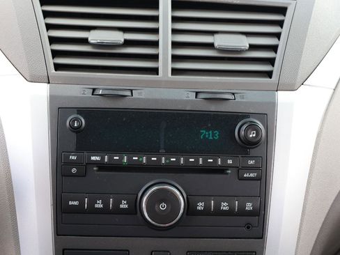Used 2012 Chevrolet Traverse LS FWD image 33