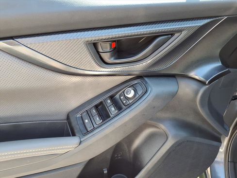 Used 2021 Subaru Crosstrek 2.5i Sport w/ Moonroof Package AWD/4WD image 14