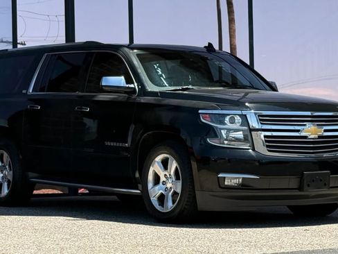 Used 2016 Chevrolet Suburban LTZ RWD image 17