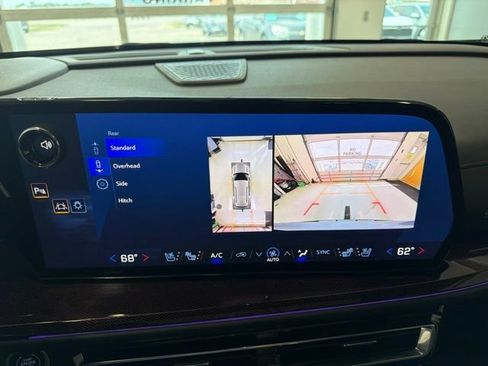 Used 2025 Chevrolet Traverse RS w/ LPO, Floor Liner Package AWD/4WD image 4