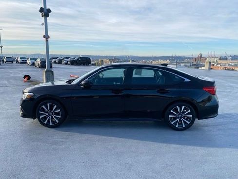 Certified 2023 Honda Civic EX image 9