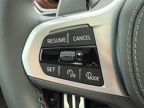 New 2026 BMW X7 M60i image 12