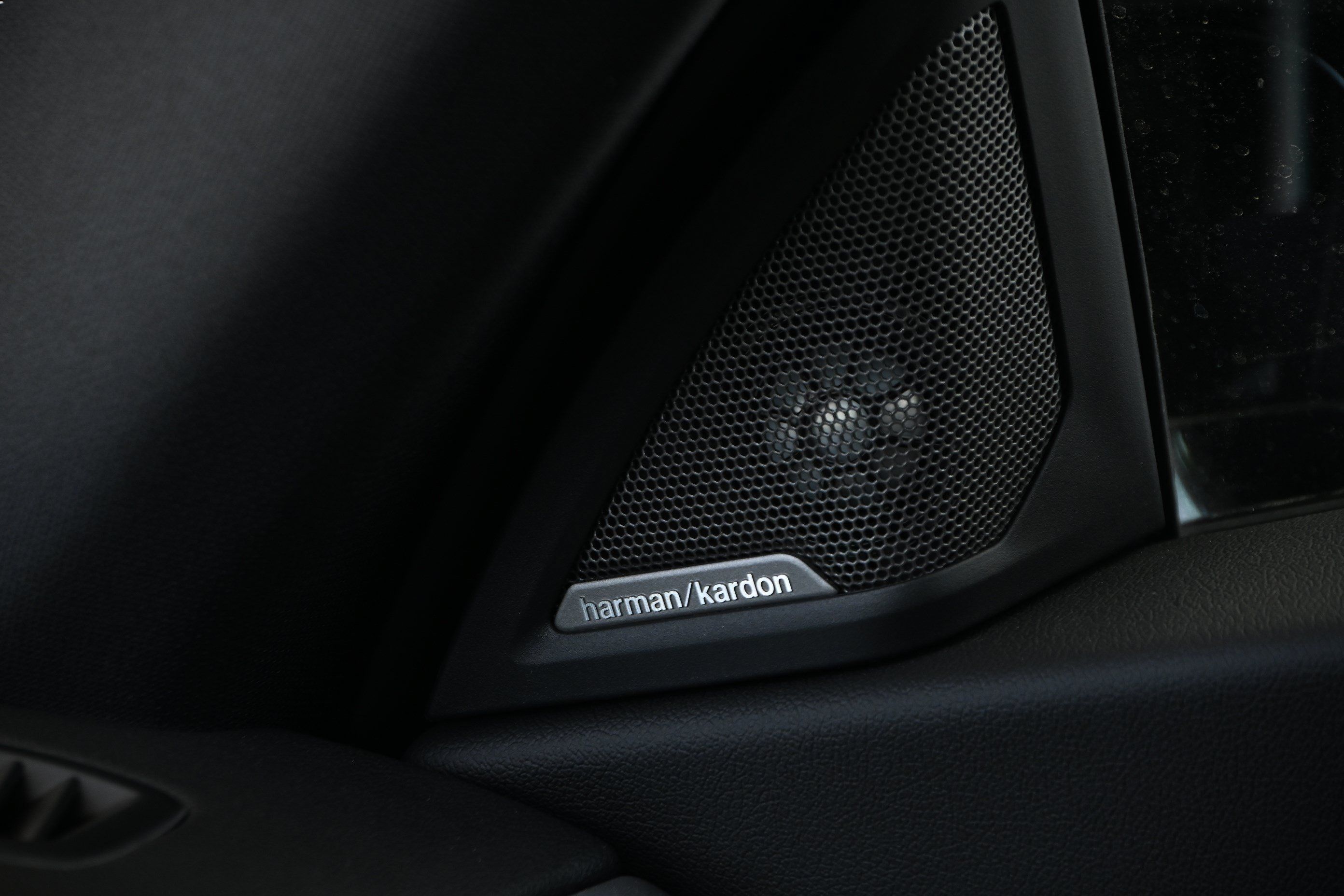 Used 2026 BMW M240i Coupe w/ Premium Package RWD image 25
