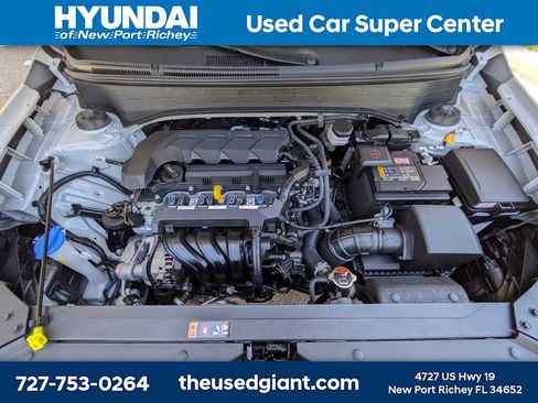 Used 2026 Hyundai Venue SEL FWD image 13