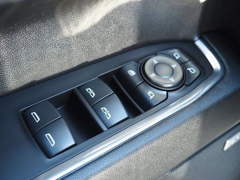 Used 2024 GMC Sierra 1500 SLT w/ SLT Premium Plus Package image 26