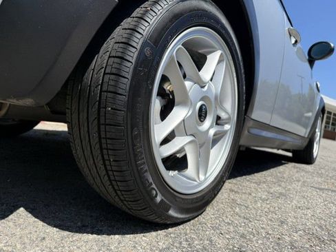 Used 2009 MINI Cooper S FWD image 11