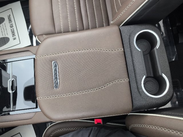 Used 2026 GMC Yukon XL Denali Ultimate w/ LPO, Floor Liner Package AWD/4WD image 27