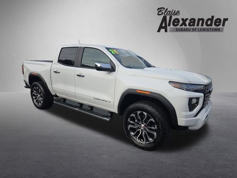 Used 2024 GMC Canyon Denali AWD/4WD image 1