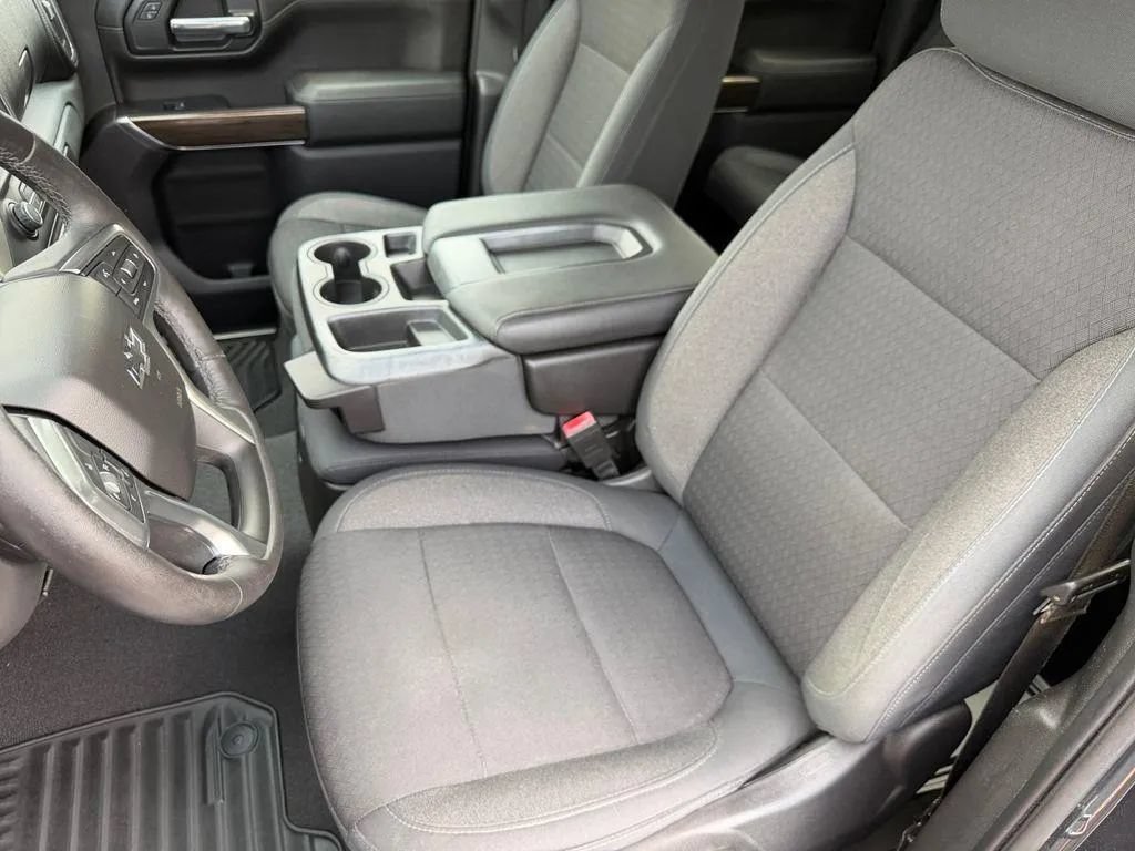 Used 2020 Chevrolet Silverado 1500 RST w/ All-Star Edition AWD/4WD image 8