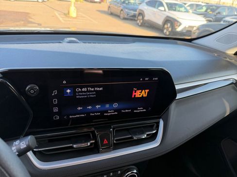 Used 2025 Chevrolet TrailBlazer LT image 21