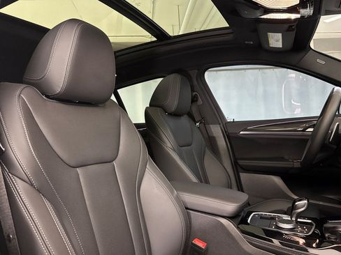 Used 2025 BMW X4 M40i w/ Premium Package AWD/4WD image 26