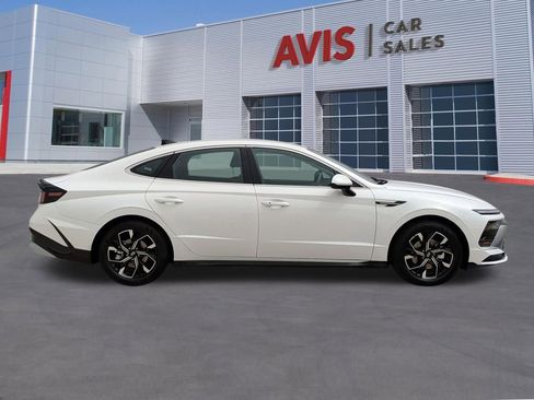 Used 2025 Hyundai Sonata SEL FWD image 5