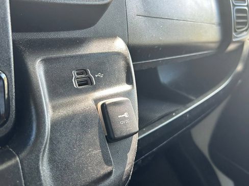 Used 2023 RAM ProMaster 2500 FWD image 20