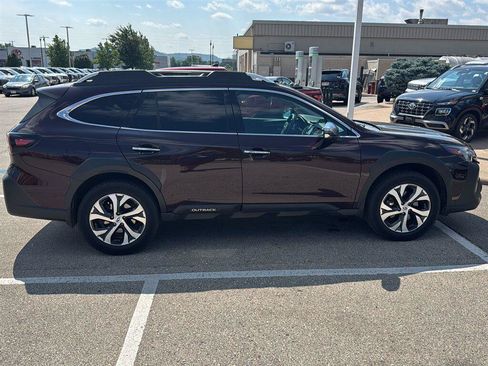 Used 2023 Subaru Outback Touring XT AWD/4WD image 15