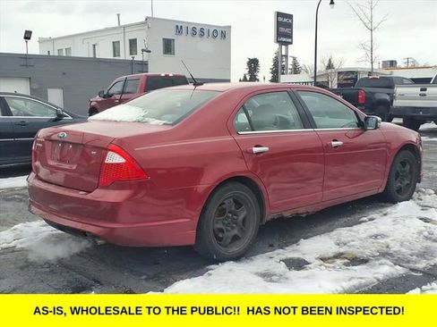 Used 2010 Ford Fusion SE image 4