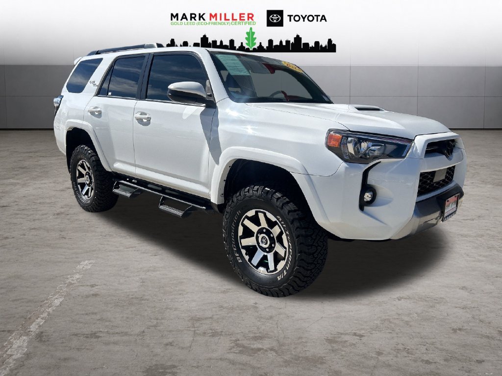 Used 2022 Toyota 4Runner TRD Off-Road AWD/4WD image 7