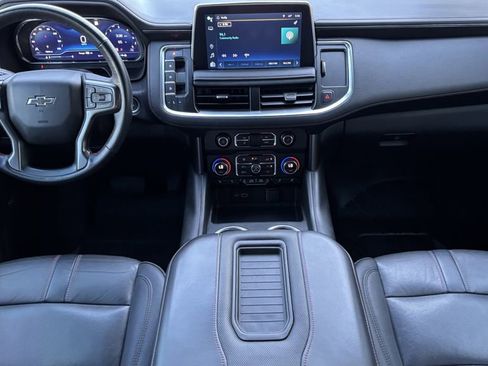Used 2022 Chevrolet Tahoe RST w/ Luxury Package AWD/4WD image 21