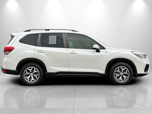 Used 2021 Subaru Forester Premium w/ Popular Package #1 AWD/4WD image 8