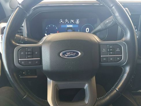 Used 2023 Ford F250 Lariat w/ Sport Appearance Package AWD/4WD image 18
