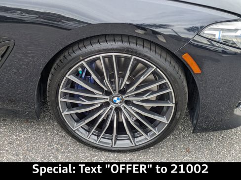 Used 2022 BMW M850i xDrive Coupe w/ M Carbon Exterior Package image 11