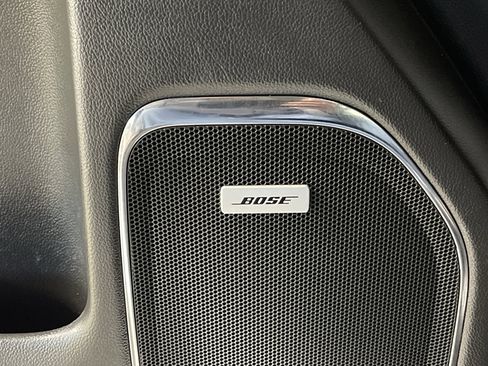 Used 2017 GMC Sierra 1500 SLT w/ SLT Premium Package image 31