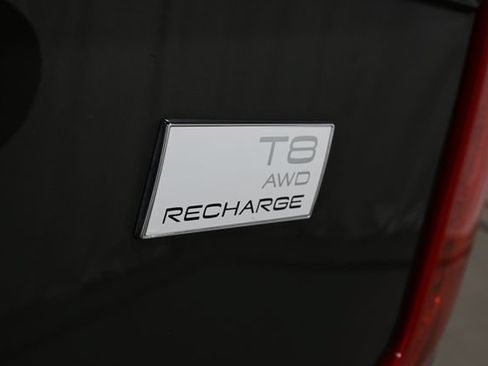 Used 2021 Volvo XC90 T8 Inscription AWD/4WD image 14