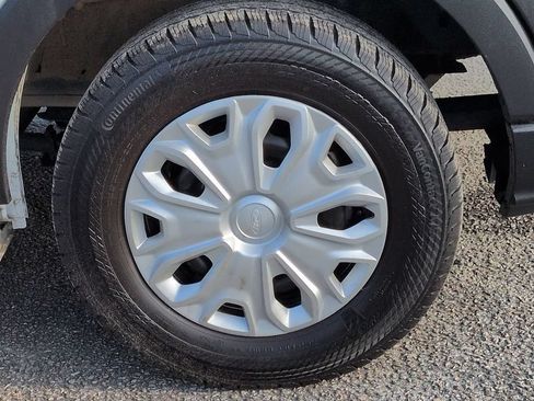 Used 2025 Ford Transit 250 Low Roof w/ Exterior Upgrade Package RWD image 11