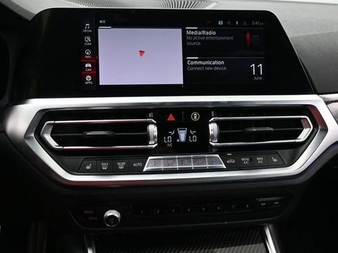 Used 2021 BMW M4 Competition w/ Executive Package RWD image 26