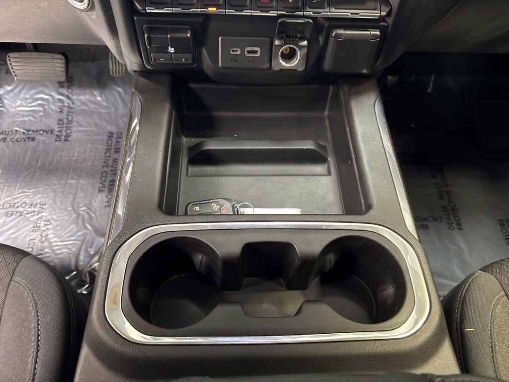 Used 2019 Chevrolet Silverado 1500 RST AWD/4WD image 23