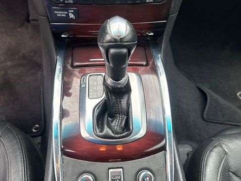Used 2010 INFINITI G37 Convertible w/ Premium Pkg RWD image 25