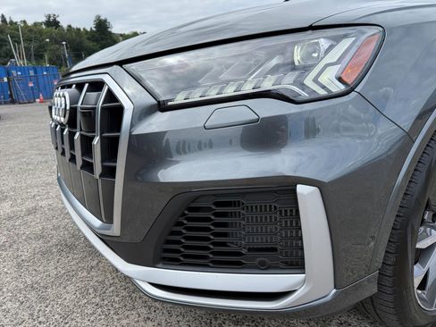 Used 2022 Audi SQ7 Prestige w/ Prestige Package image 15