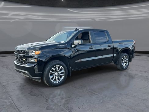 Used 2020 Chevrolet Silverado 1500 Custom w/ Custom Value Package RWD image 1