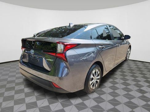 Used 2022 Toyota Prius LE AWD/4WD image 4