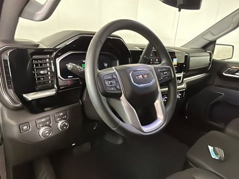 New 2026 GMC Sierra 1500 SLE AWD/4WD image 14