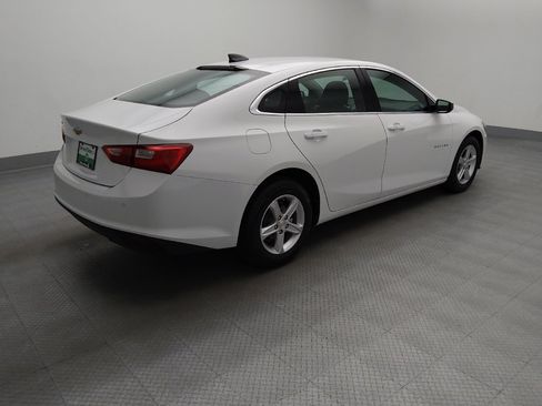 Used 2025 Chevrolet Malibu LS FWD image 10