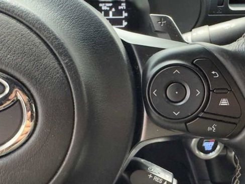 Used 2022 Toyota GR86 Premium image 28