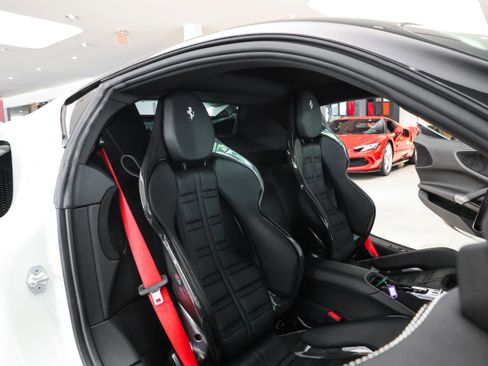 Used 2023 Ferrari SF90 Stradale image 31