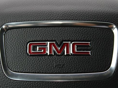 Used 2023 GMC Terrain AT4 image 29