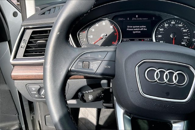 Used 2024 Audi Q5 2.0T Premium AWD/4WD image 20