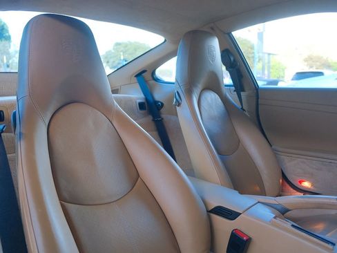 Used 2006 Porsche 911 Carrera 4S image 23