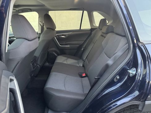 Used 2025 Toyota RAV4 XLE w/ Convenience Package image 27
