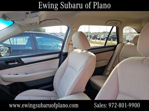Used 2018 Subaru Outback 2.5i Premium image 6