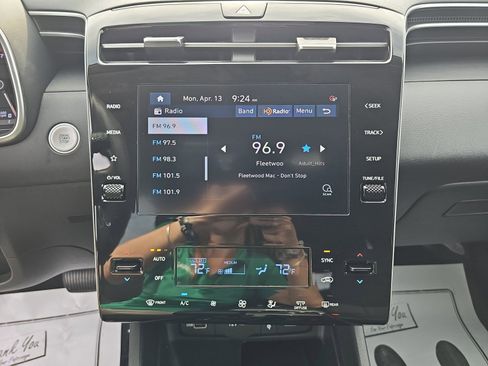 Used 2024 Hyundai Tucson SEL FWD image 23