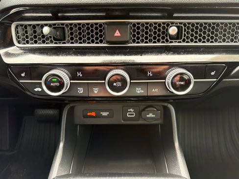 Used 2022 Honda Civic EX image 22