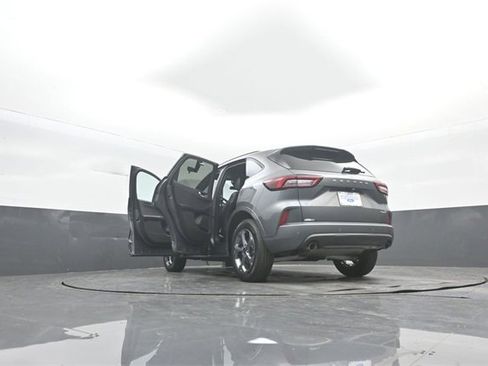 Certified 2023 Ford Escape ST-Line w/ Tech Pack #1 image 43